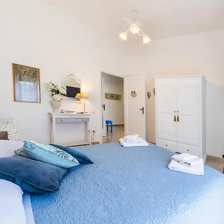 Petite Maison * Salerno