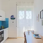 Petite Maison 公寓 萨莱诺